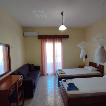 Angelos Apartment'S 아릴라스 외부 사진