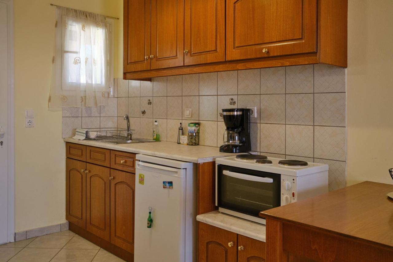 Angelos Apartment'S 아릴라스 외부 사진